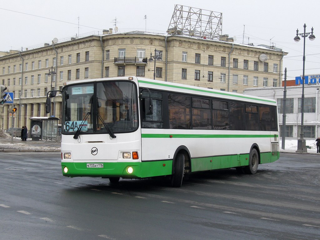 Санкт-Петербург, ЛиАЗ-5293.53 № В 733 АТ 178