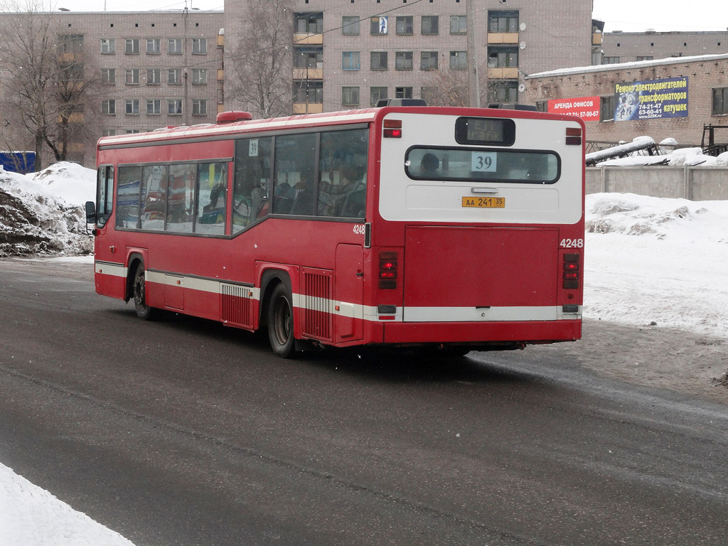 Вологодская область, Scania CN113CLL MaxCi № АА 241 35