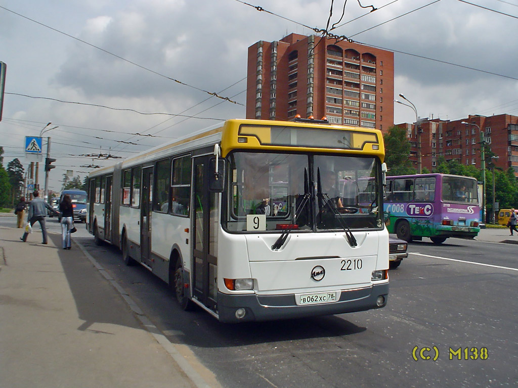 Санкт-Петербург, ЛиАЗ-6212.00 № 2210