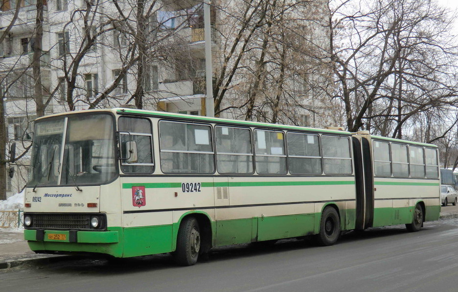 Москва, Ikarus 280.33M № 09242