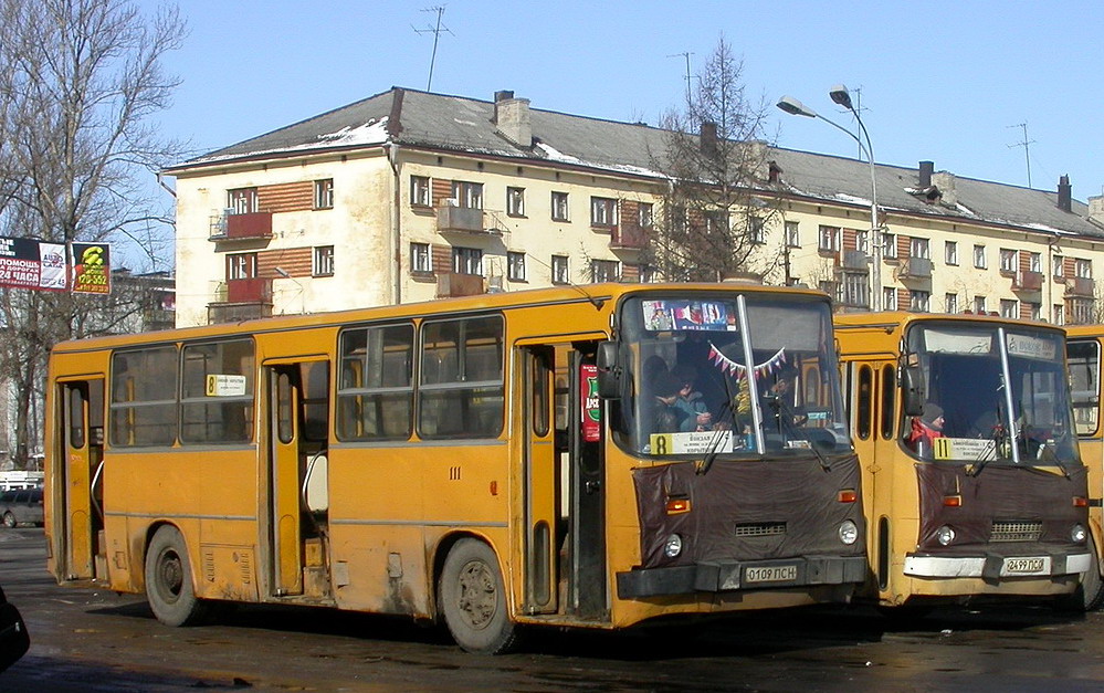 Pskov region, Ikarus 260.50 # 111; Pskov region, Ikarus 280.33 # 145