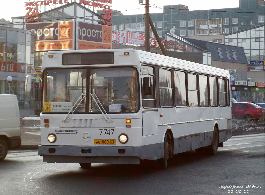 Санкт-Петербург, ЛиАЗ-5256.00 № 7747