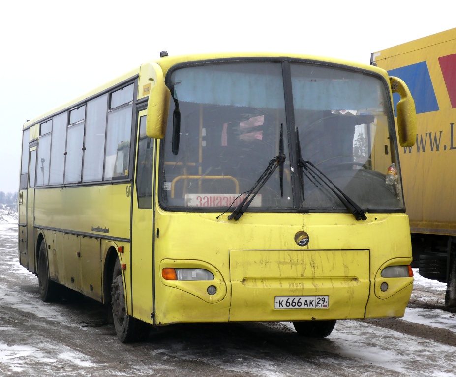 Архангельская область, КАвЗ-4238-00 № 1907