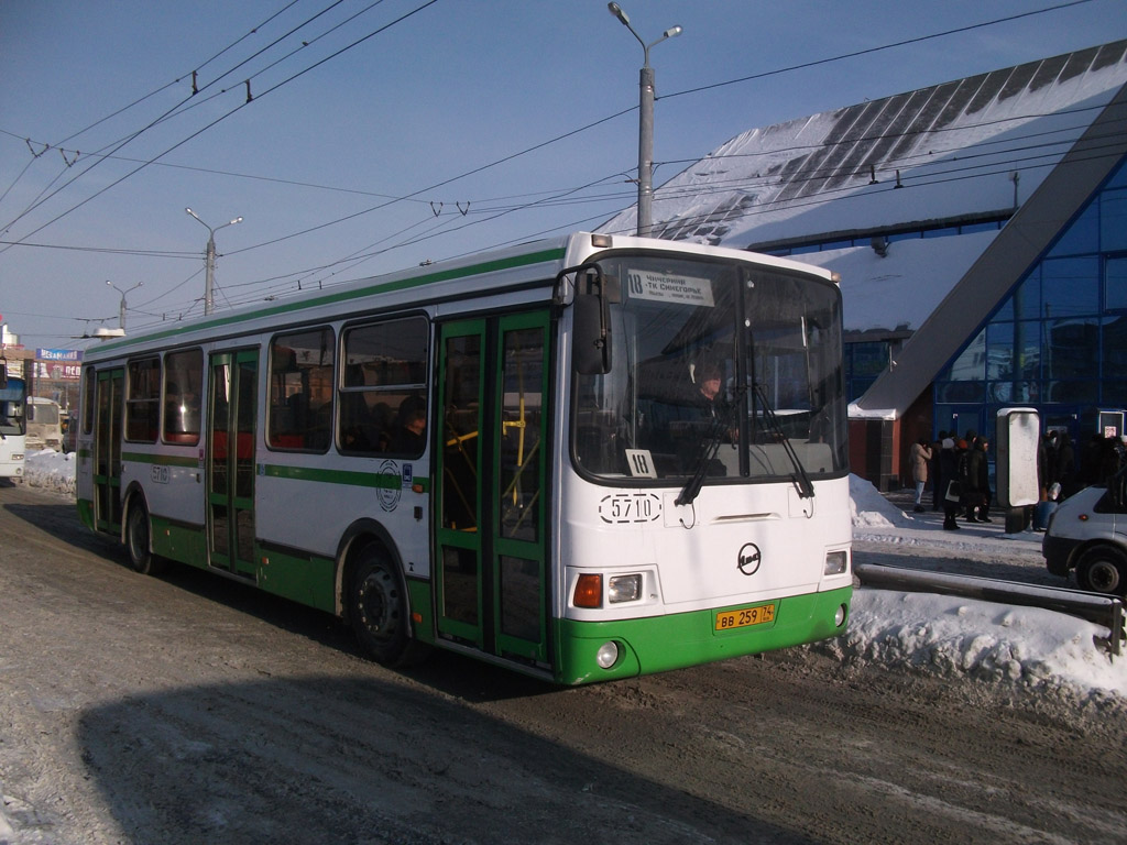 Челябинская область, ЛиАЗ-5256.26 № 5710