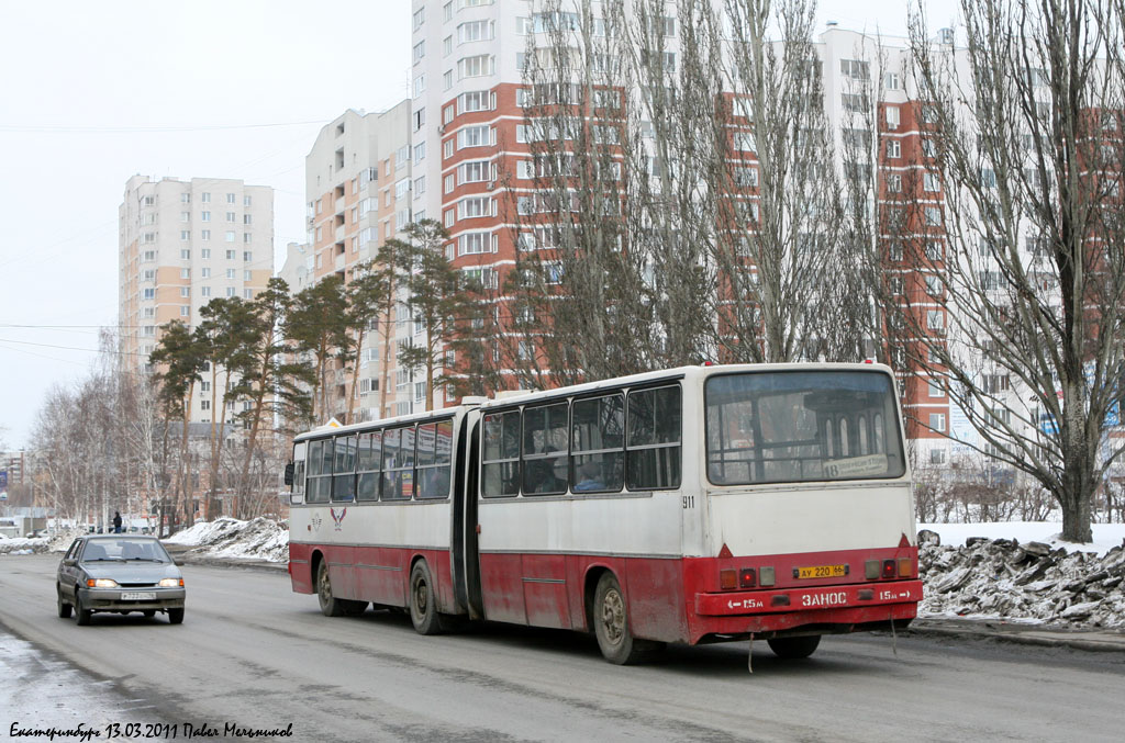 Sverdlovsk region, Ikarus 280.33 # 911