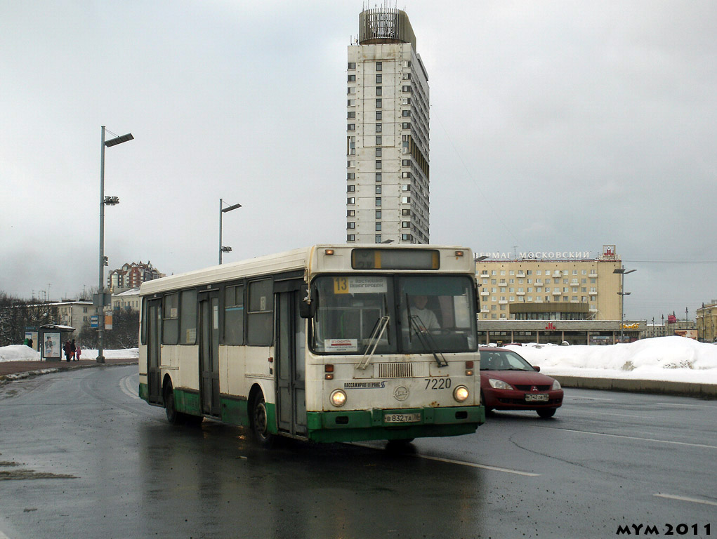 Санкт-Петербург, ЛиАЗ-5256.25 № 7220