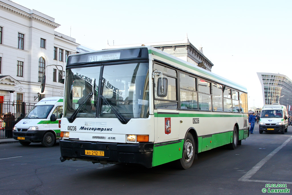 Москва, Ikarus 415.33 № 08236