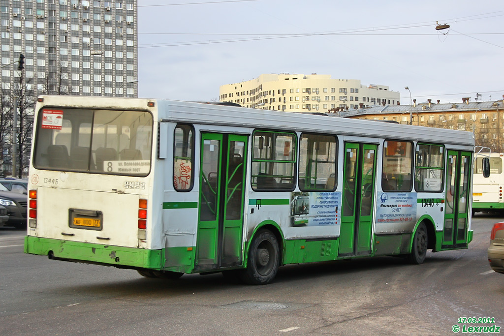 Moskau, LiAZ-5256.25 Nr. 13446