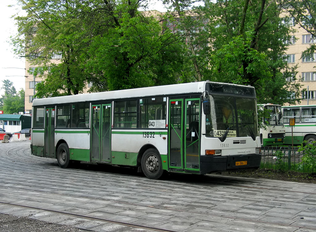 Москва, Ikarus 415.33 № 13632