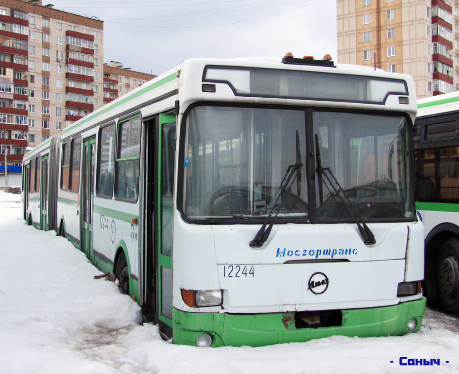 Moskau, LiAZ-6212.01 Nr. 12244