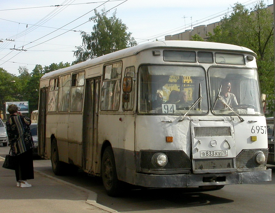 Санкт-Петербург, ЛиАЗ-677М № 6957