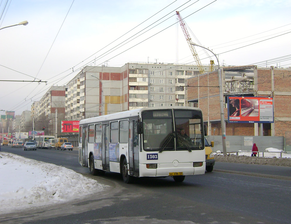 Омская область, Mercedes-Benz O345 № 1303