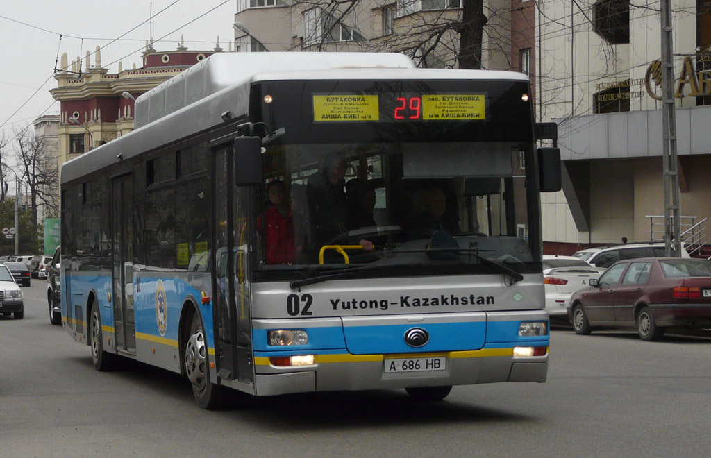 Алматы, Yutong ZK6120HGM № 02