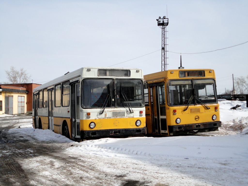 Свердловская область, ЛиАЗ-5256.00 № 197