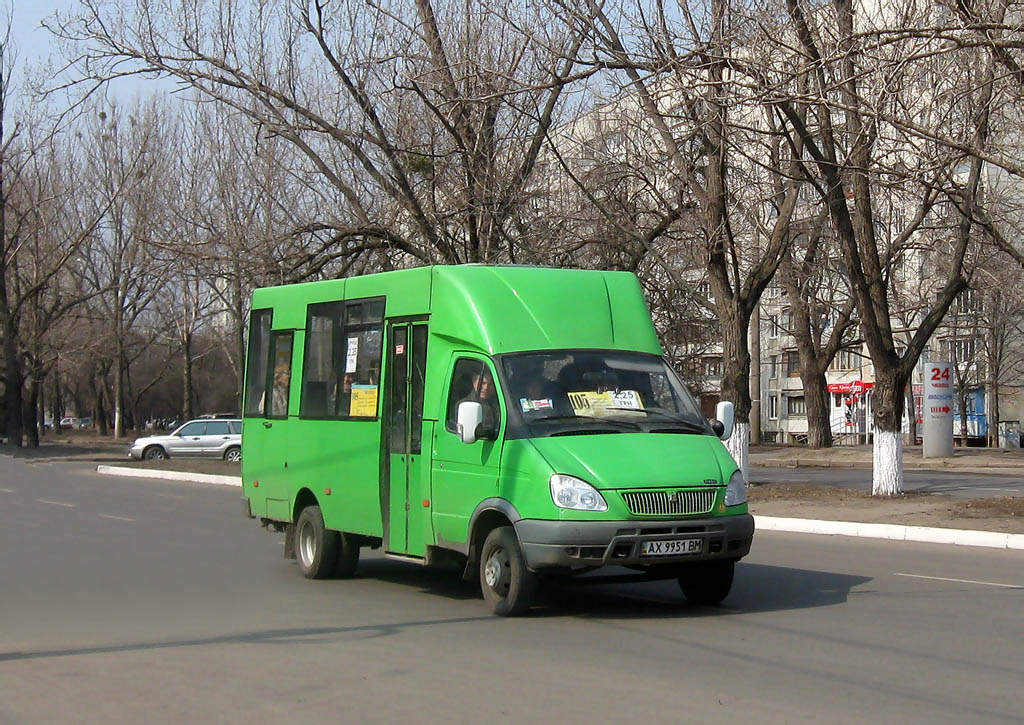 Kharkov region, Ruta 20 # 204