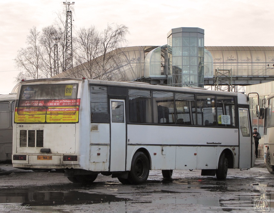 Ленинградская область, КАвЗ-4238-00 № 2029