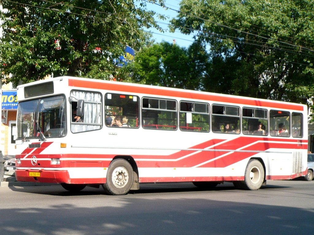 Тамбоўская вобласць, Mercedes-Benz O325 № АВ 765 68