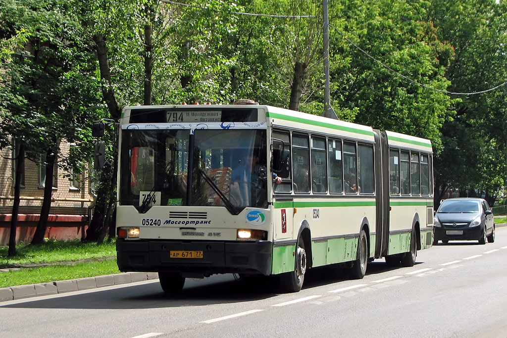 Москва, Ikarus 435.17 № 05240