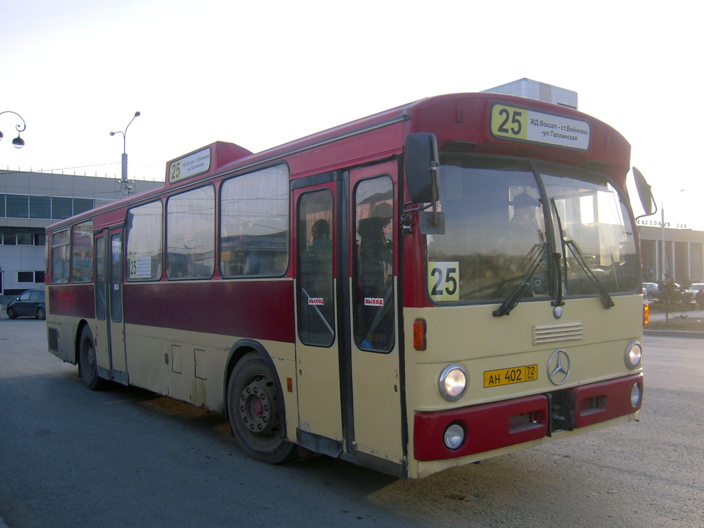 Тюменская область, Mercedes-Benz O305 № АН 402 72