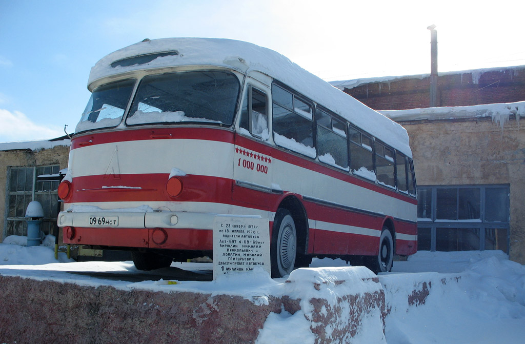 Novosibirsk region, LAZ-697M č. 09-69 НСТ