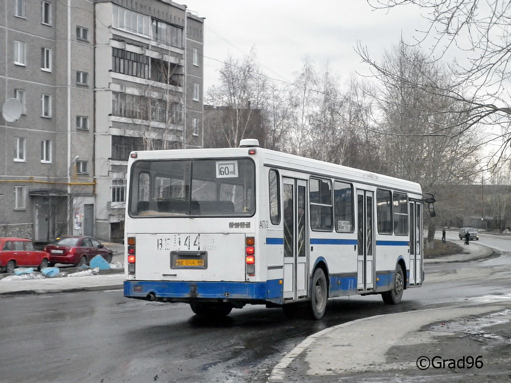 Свердловская область, ЛиАЗ-5256.40 № 498