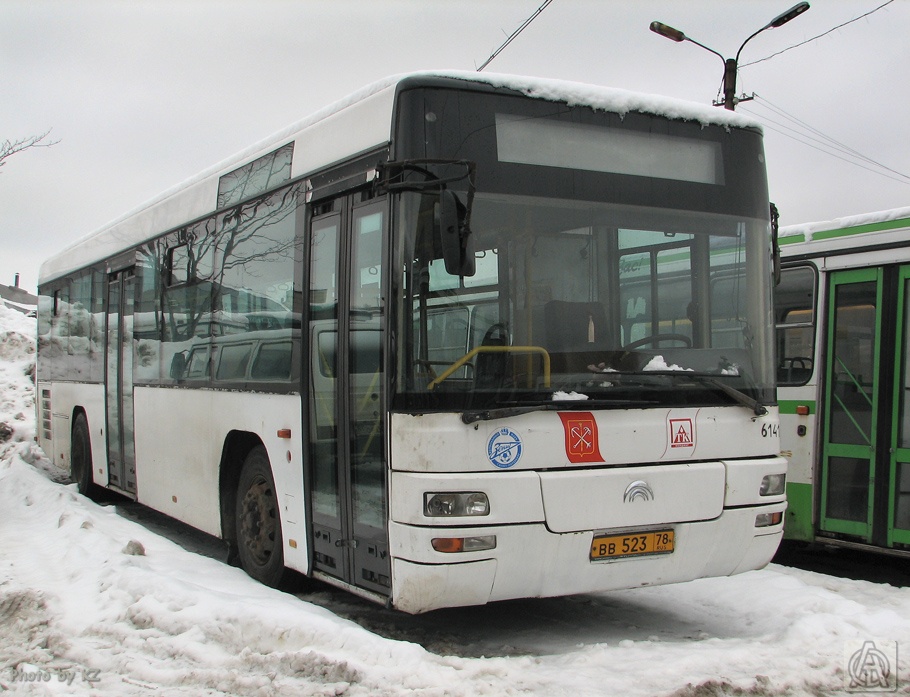 Санкт-Петербург, Yutong ZK6118HGA № n141