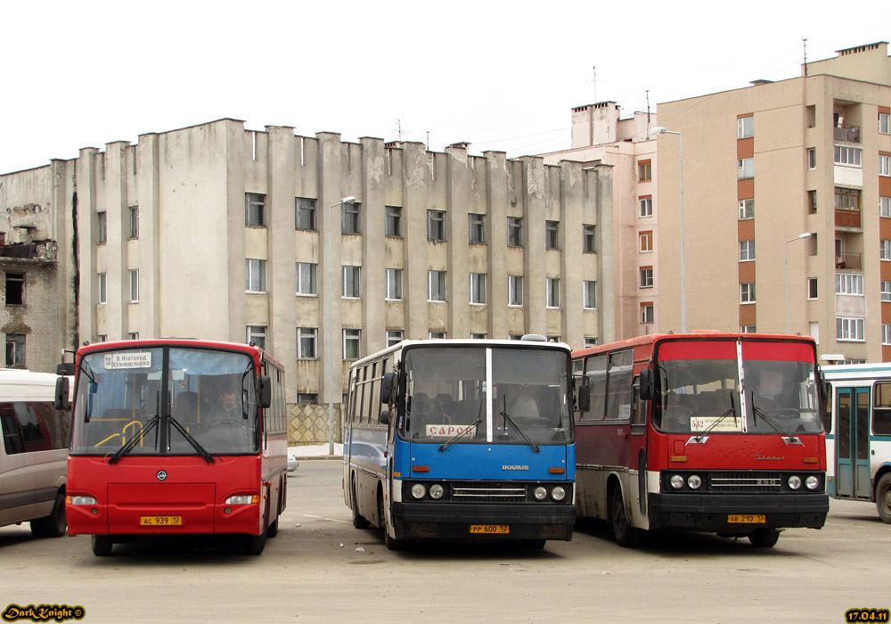 Mari El, KAvZ-4235-31 (2-2) # АС 939 12; Nizhegorodskaya region, Ikarus 256.74 # РР 600 52; Nizhegorodskaya region — Bus stations, End Stations