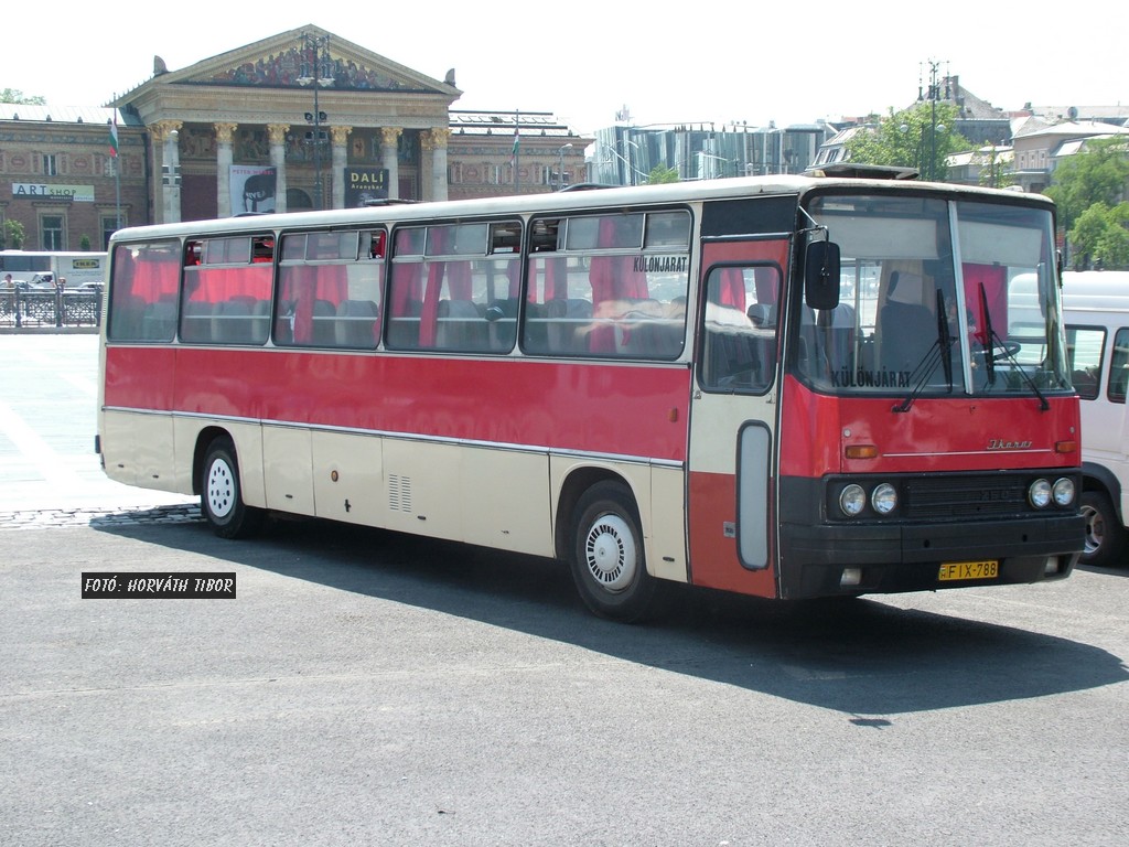 Венгрия, Ikarus 250.06 № FIX-788