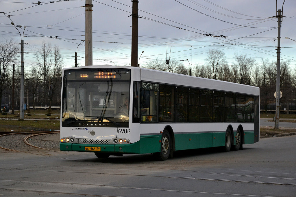 Санкт-Петербург, Волжанин-6270.06 