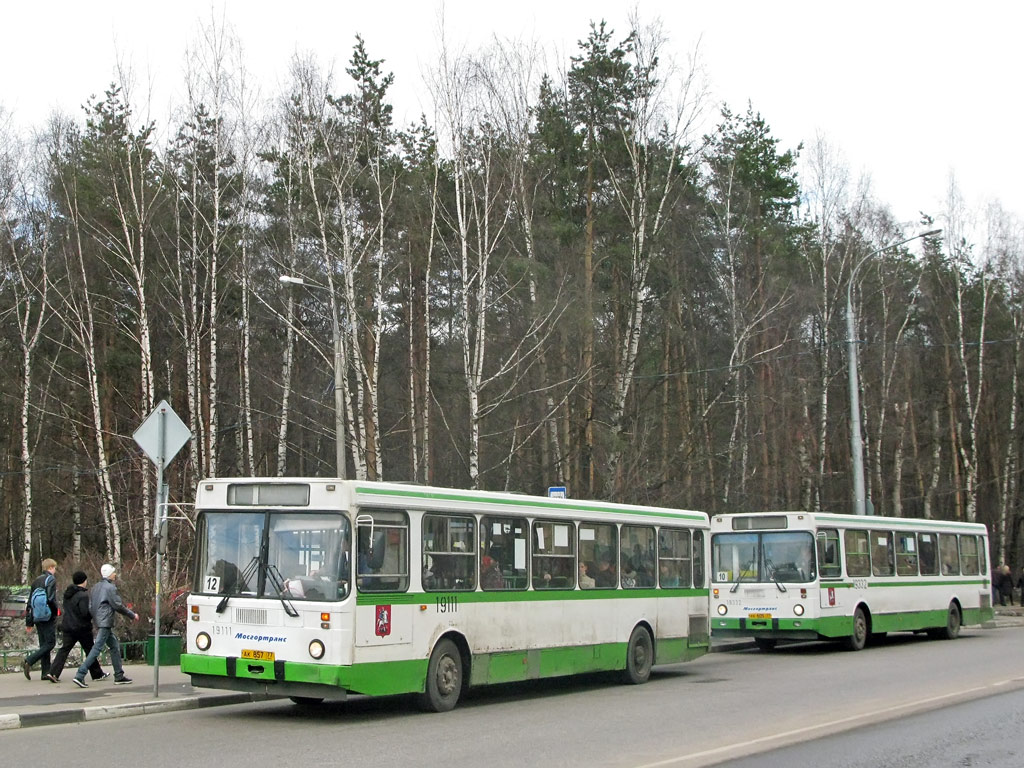 Москва, ЛиАЗ-5256.00 № 19111