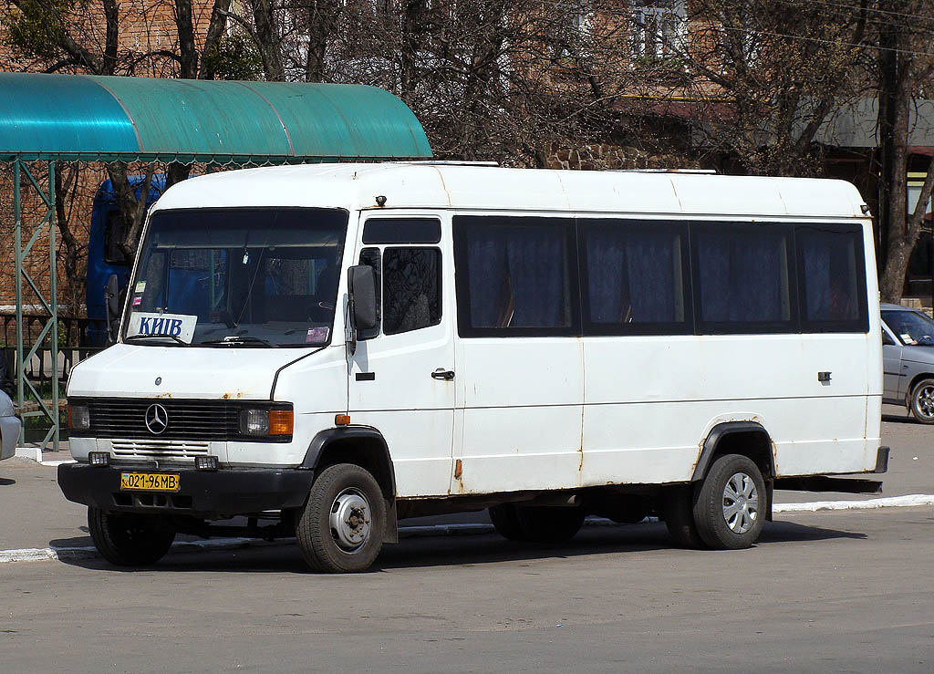 Черкасская область, Mercedes-Benz T2 611D № 021-96 МВ