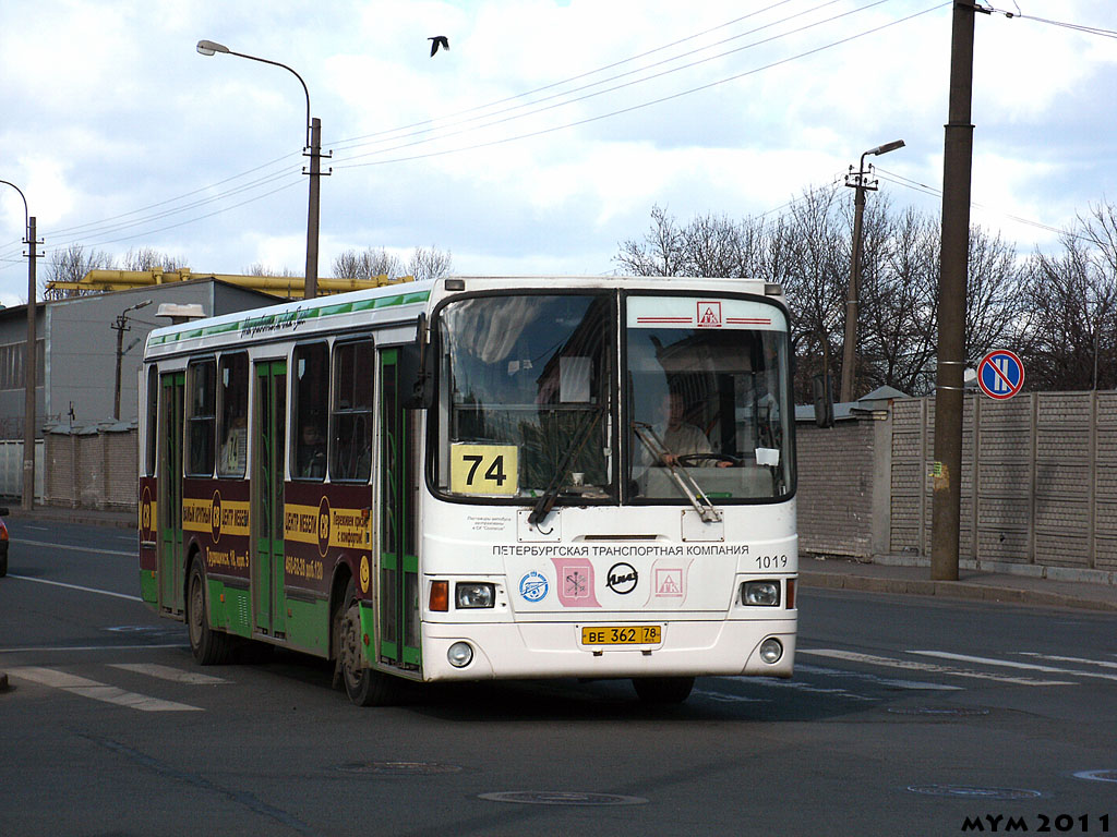 Санкт-Петербург, ЛиАЗ-5256.25 № n019