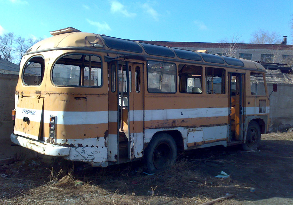 Оренбургская область, ПАЗ-672М № Б/Н; Оренбургская область — Автобусы без номеров