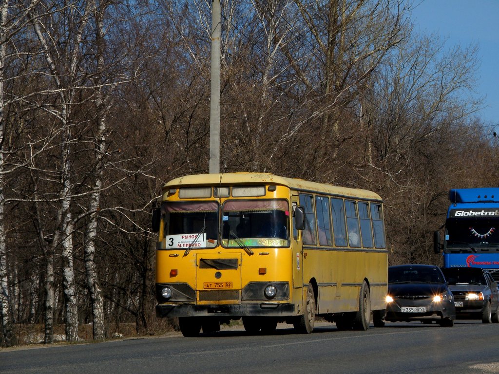 Nizhegorodskaya region, LiAZ-677M (BARZ) Nr. АТ 755 52