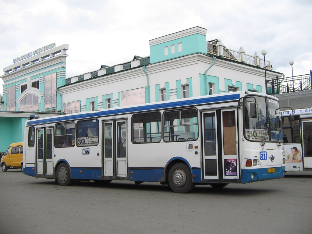 Omsk region, LiAZ-5256.45 № 677