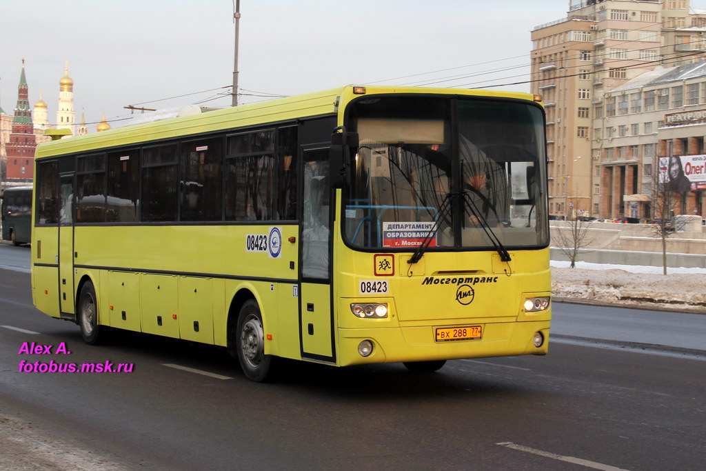 Moskva, LiAZ-5256.23-01 (GolAZ) č. 08423