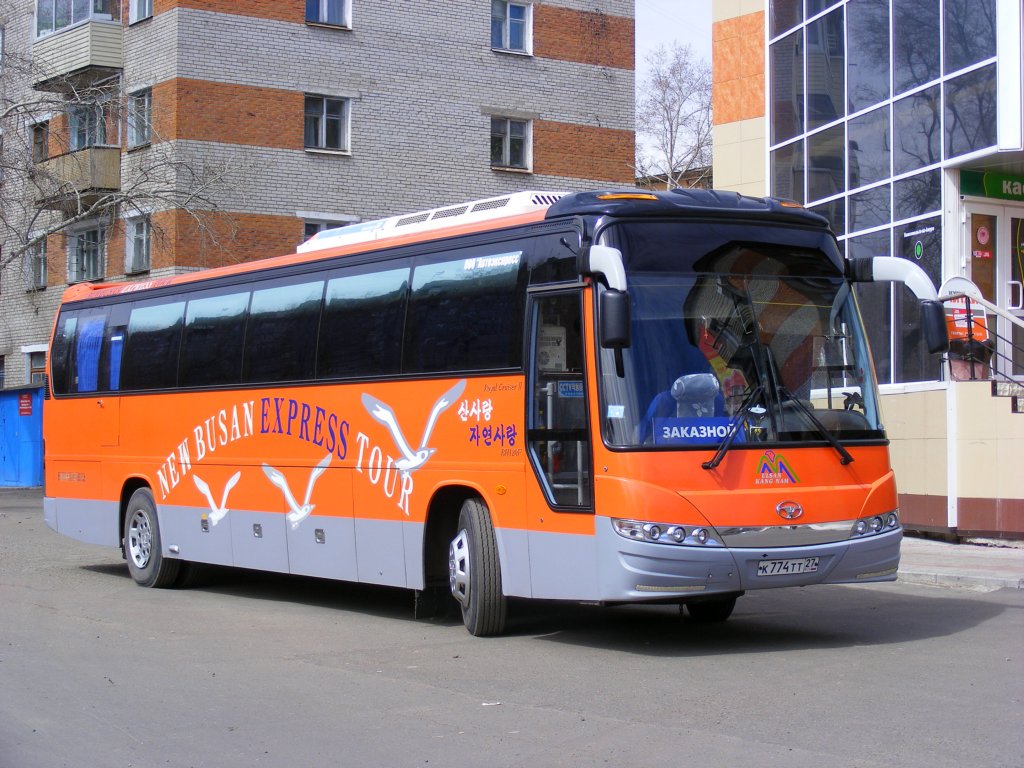 Хабаровский край, Daewoo BH120F Royal Cruiser № К 774 ТТ 27