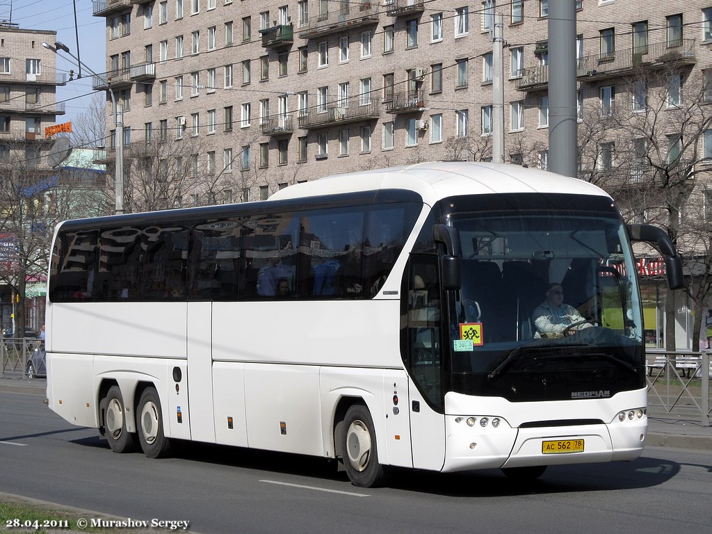 Санкт-Петербург, Neoplan P22 N2216/3SHDL Tourliner SHDL № АС 562 78