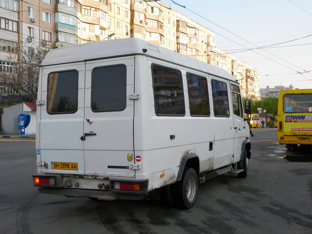 Одесская область, Mercedes-Benz T2 709D № BH 3398 AA