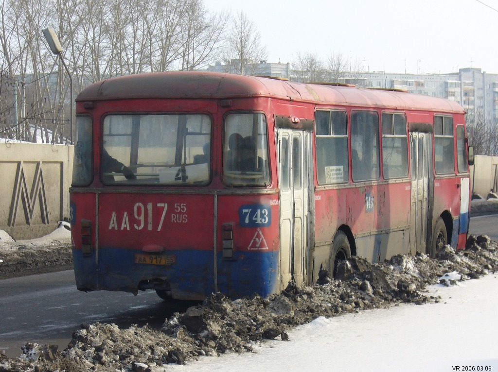 Омская область, ЛиАЗ-677М № 743