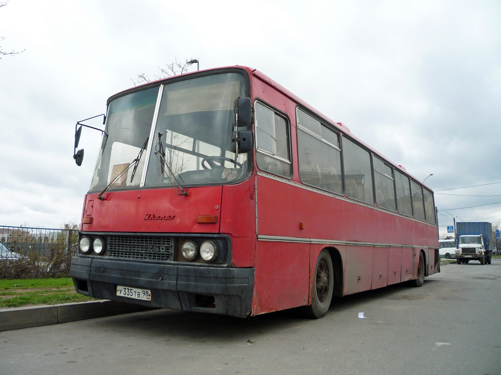 Sankt Petersburg, Ikarus 250.59 Nr. У 335 ТВ 98