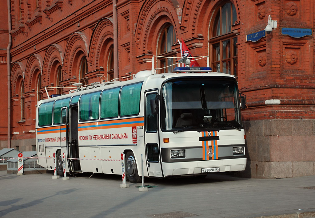 Москва, Mercedes-Benz O303-15RHS Лидер № А 530 СН 199