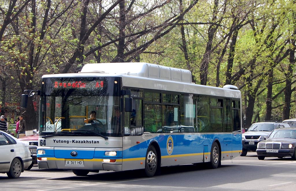 Алматы, Yutong ZK6120HGM № 64