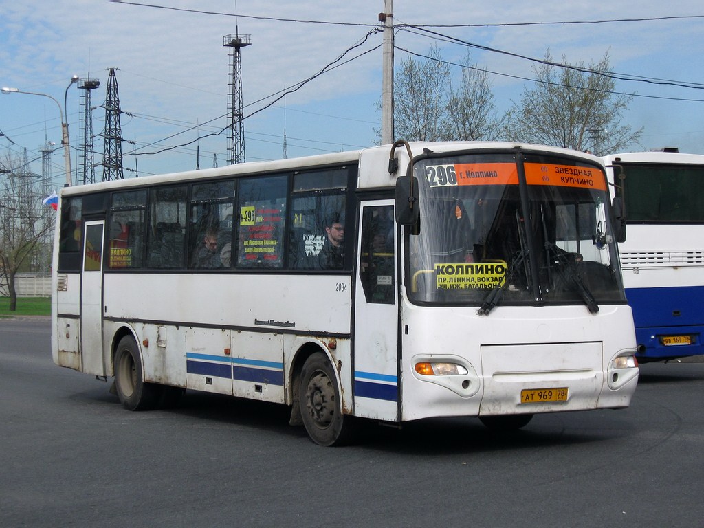 Санкт-Петербург, КАвЗ-4238-00 № 2034