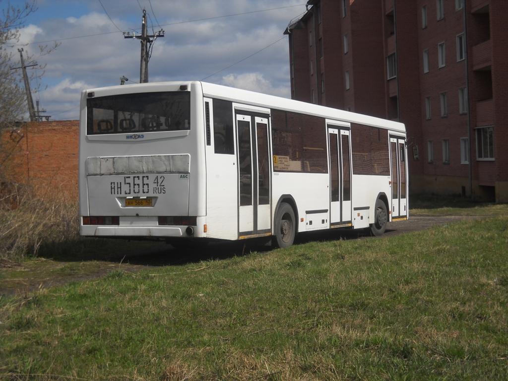 Kemerovo region - Kuzbass, NefAZ-5299-10-15 Nr. АН 566 42