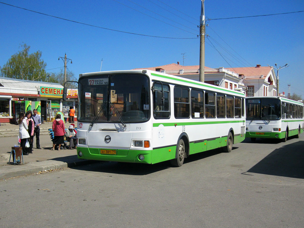 Челябинская область, ЛиАЗ-5256.35 № 213