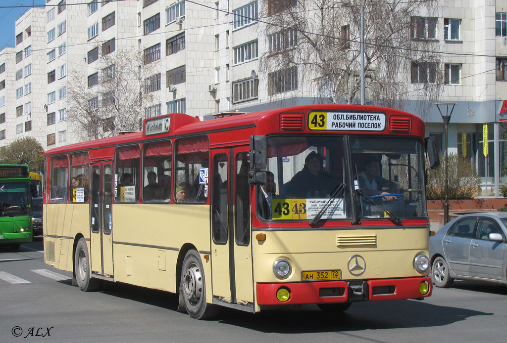 Тюменская область, Mercedes-Benz O305 № АН 352 72