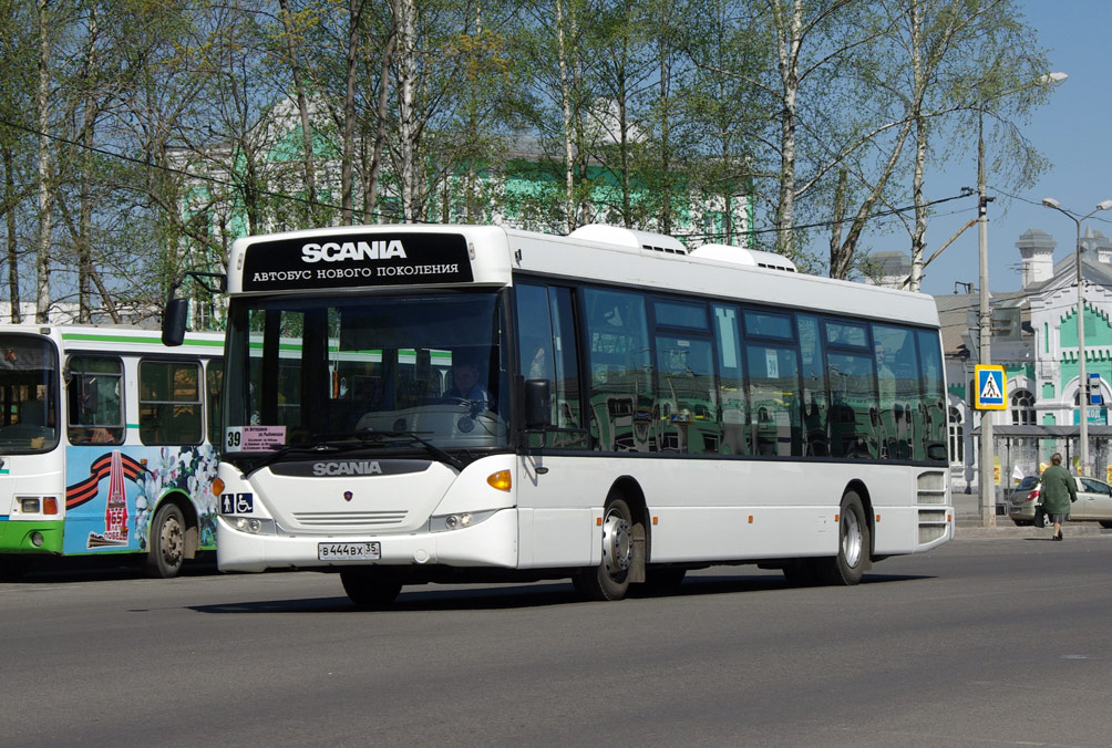 Вологодская область, ЛиАЗ-5256.26 № 0921; Вологодская область, Scania OmniLink II (Скания-Питер) № В 444 ВХ 35