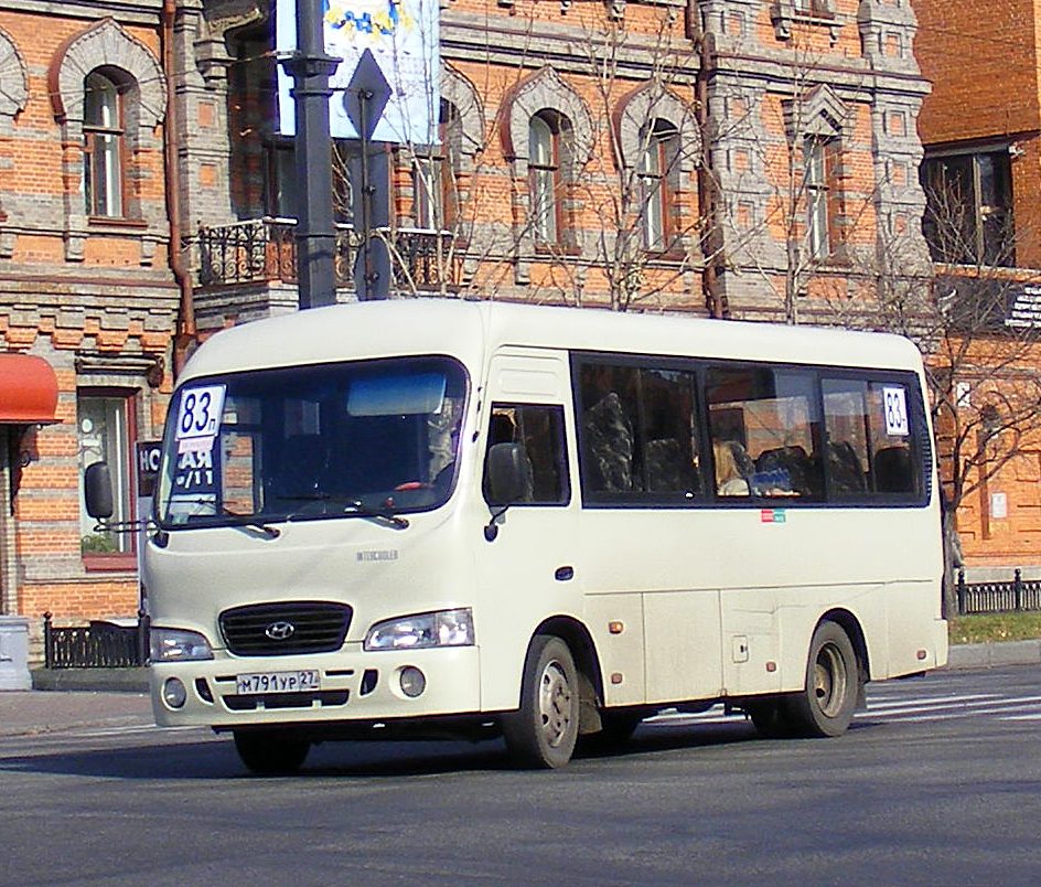 Автобус м 13. 83 Автобус Хабаровск. Хендай Каунти Хабаровск. Маршрутка 82 Хабаровск. Маршрут 83.