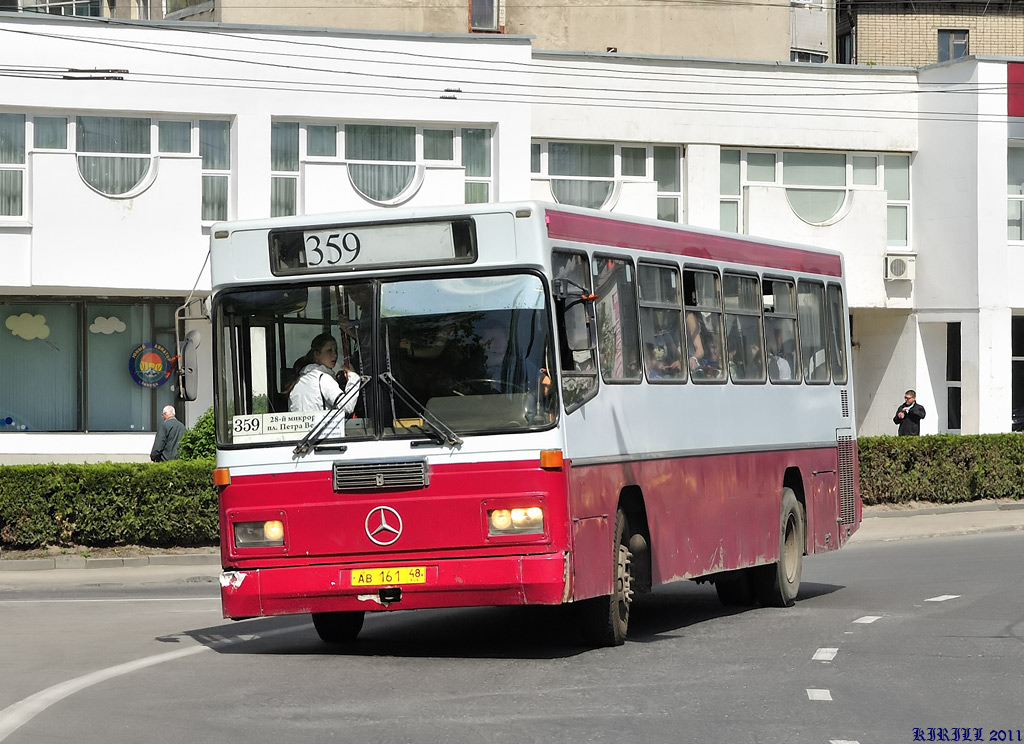 Липецкая область, Mercedes-Benz O325 № АВ 161 48